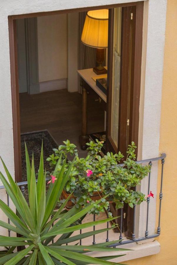 Bed and Breakfast Dépendance Royale Caserta Exterior foto