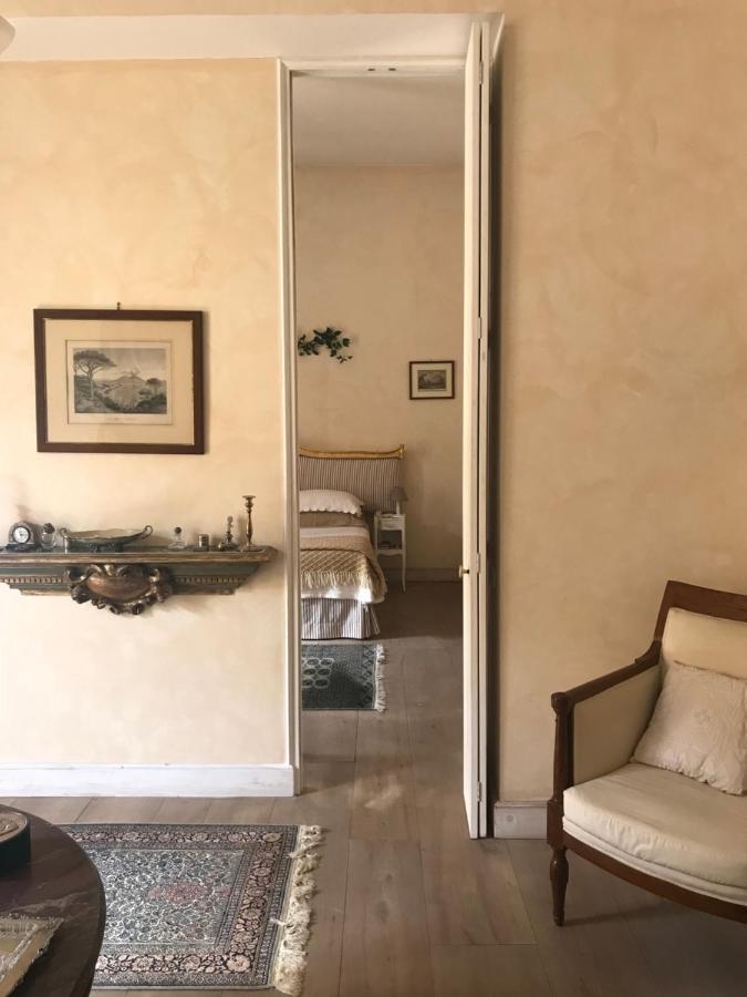 Bed and Breakfast Dépendance Royale Caserta Exterior foto