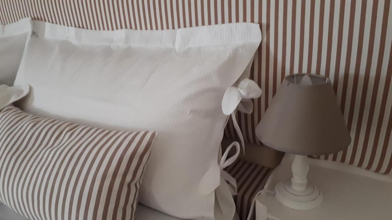 Bed and Breakfast Dépendance Royale Caserta Exterior foto